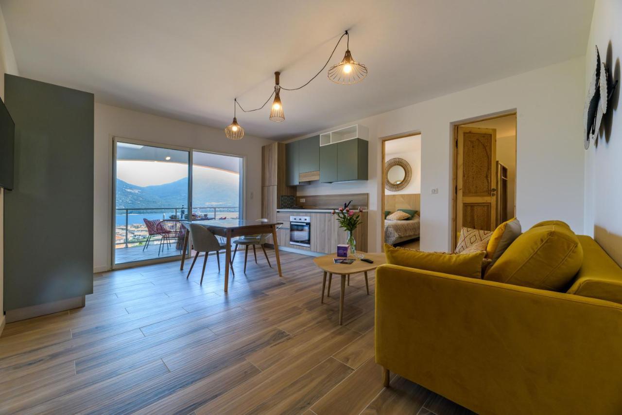 بروبرِيانّو Residence Ochji Di Mare المظهر الخارجي الصورة
