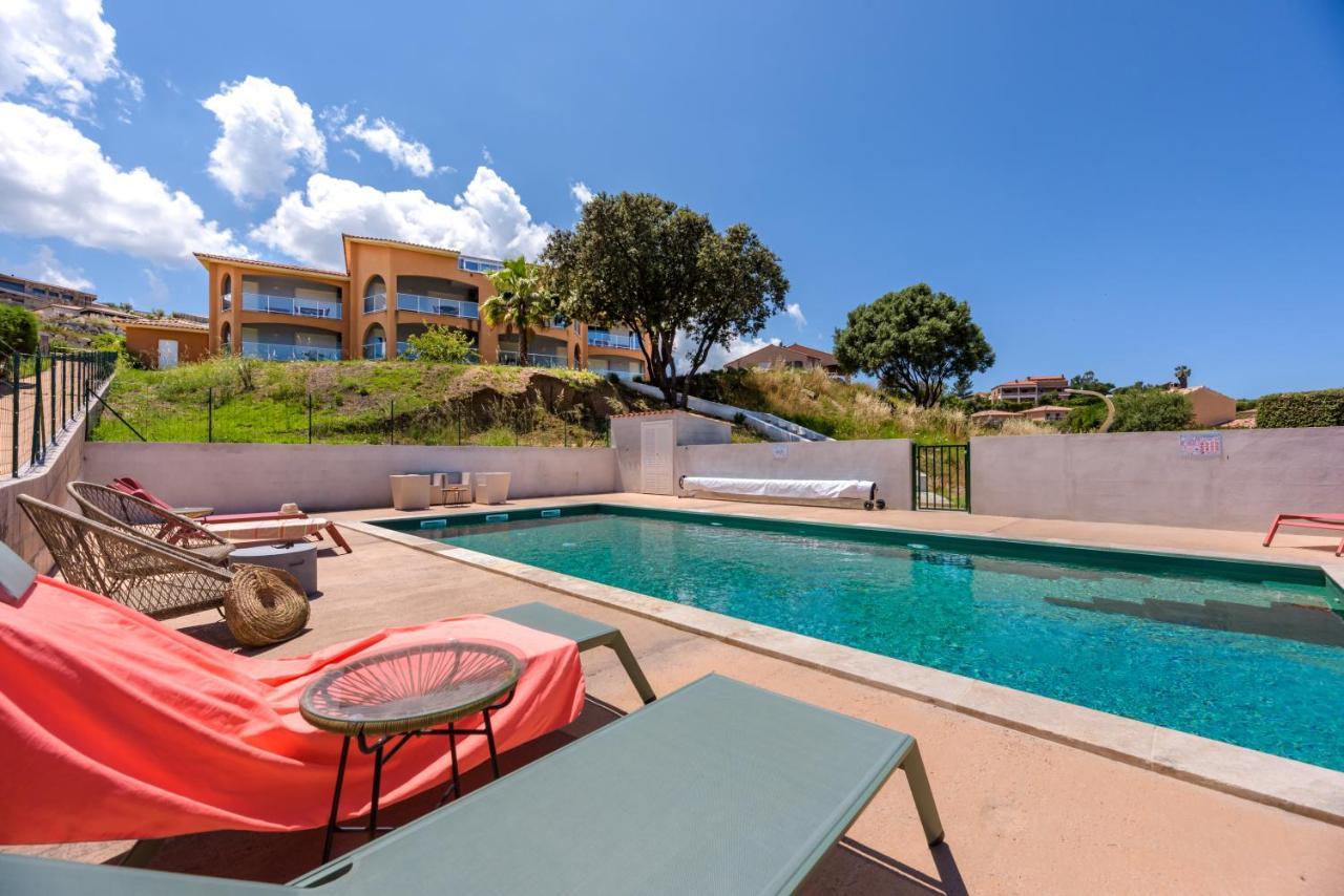 بروبرِيانّو Residence Ochji Di Mare المظهر الخارجي الصورة